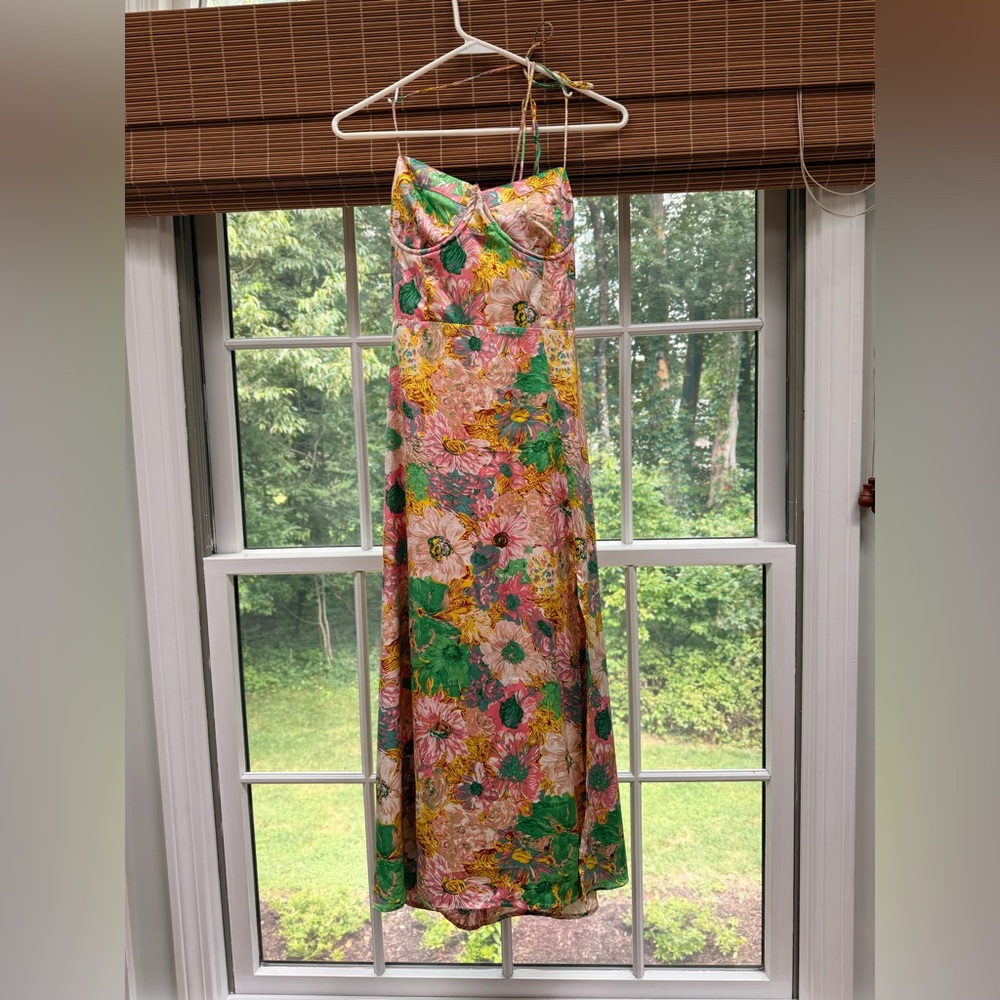Astr The Label Gala Bustier Cross Strap Floral Midi Dress - Picture 5 of 8